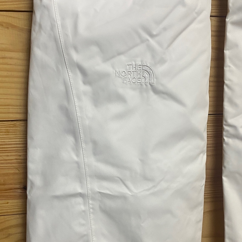 The North Face White Snow Pants - Picture 7 of 15